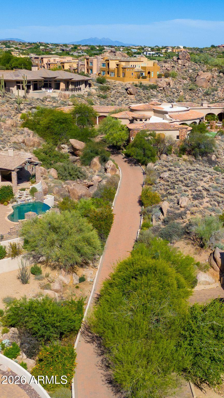 10070 E BALANCING ROCK Road