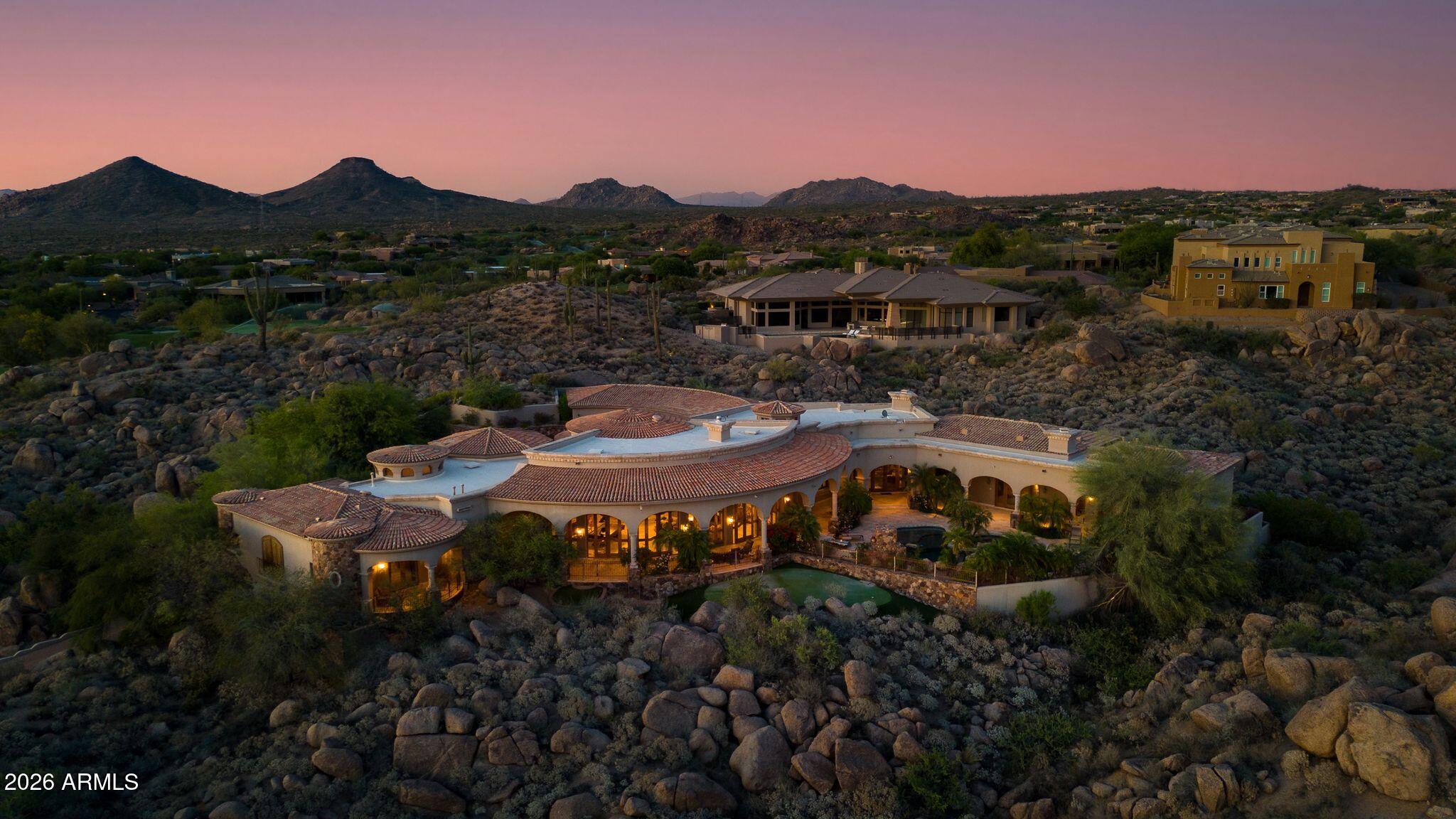 10070 E BALANCING ROCK Road