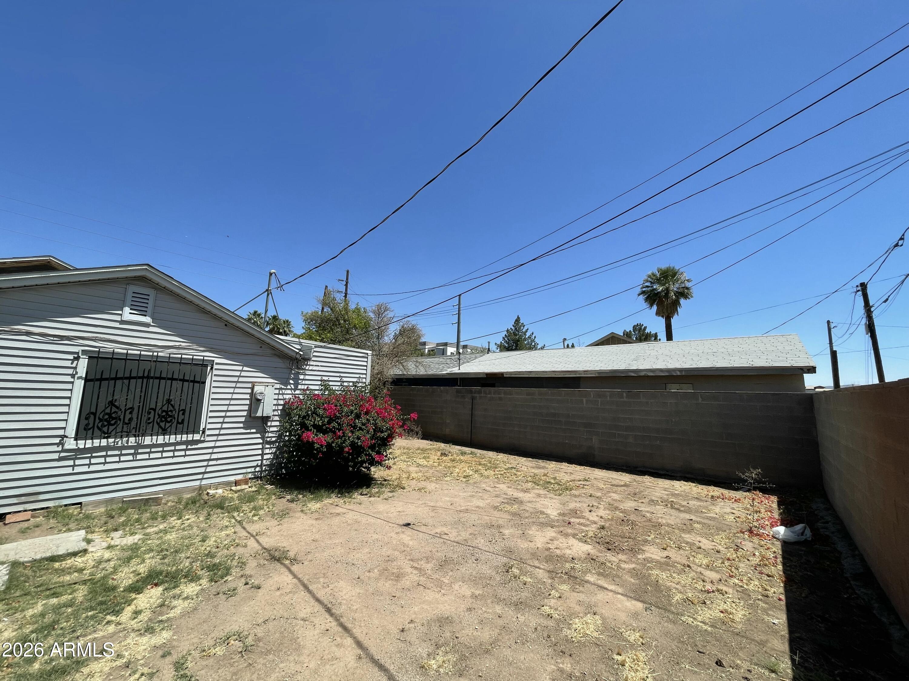 1010 N 18TH Street
