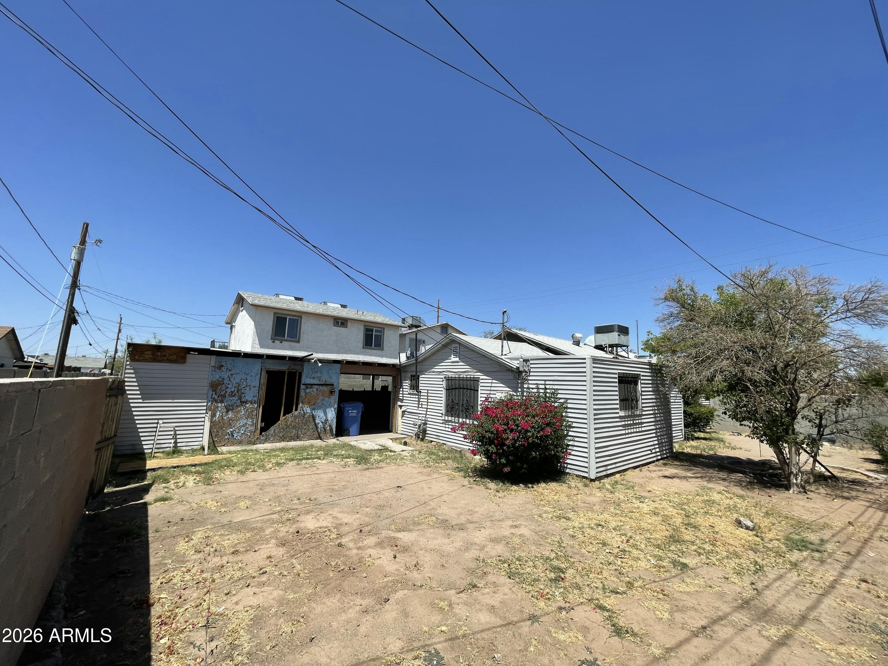 1010 N 18TH Street