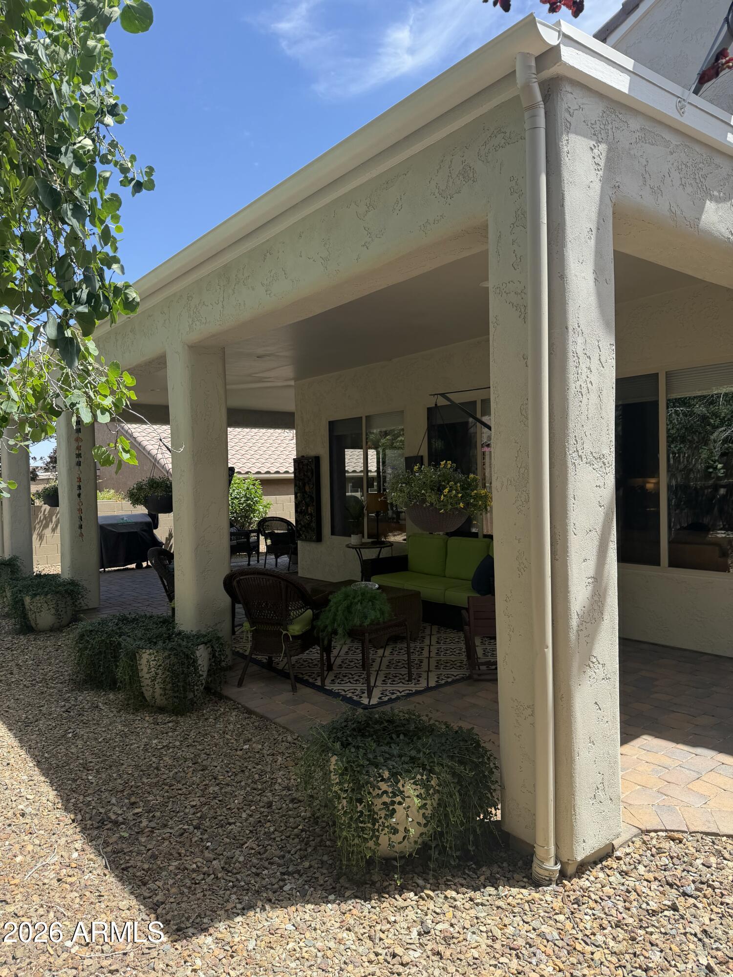 7615 E TRADERS Trail