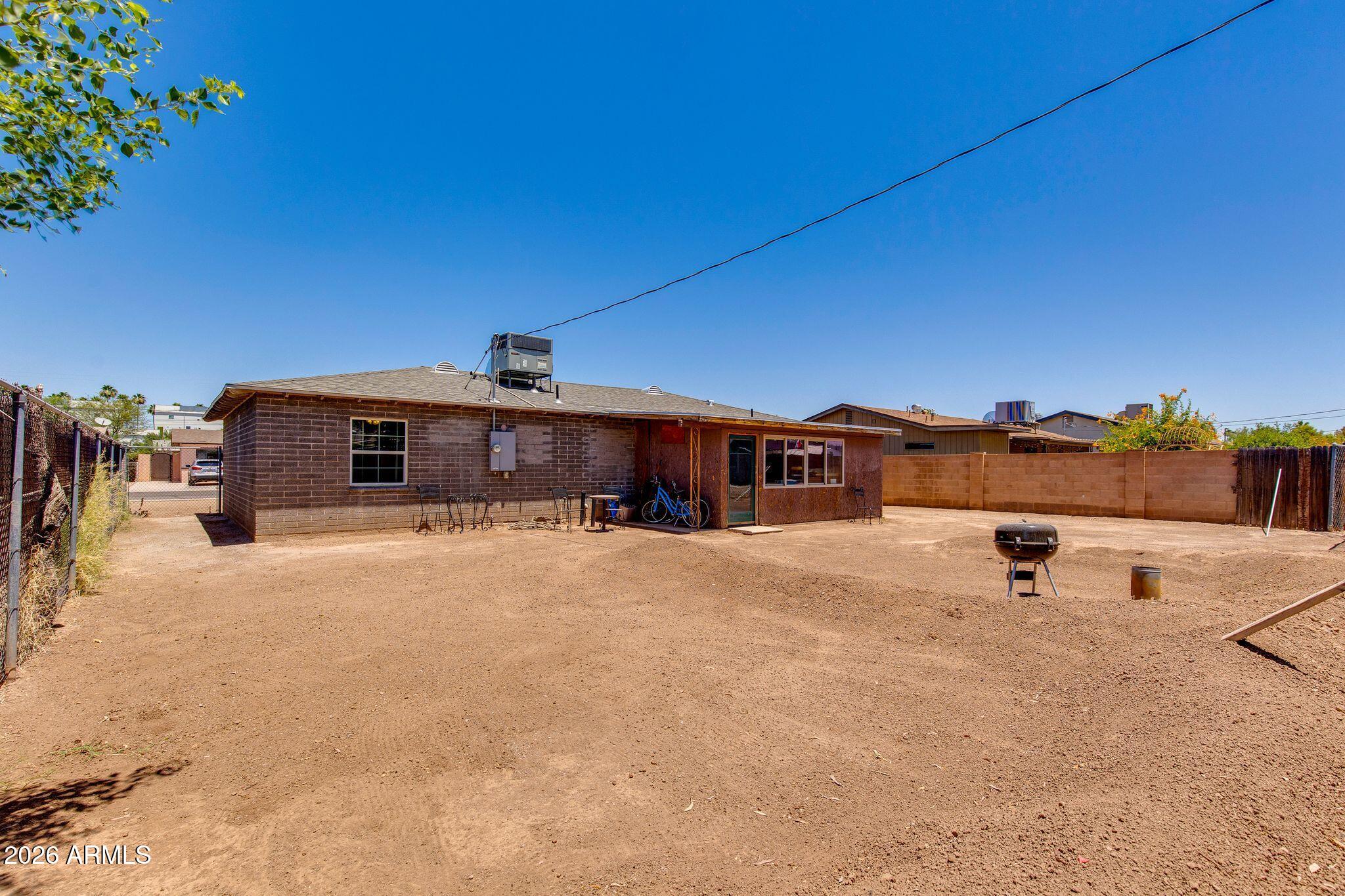 1131 W ROMO JONES Street