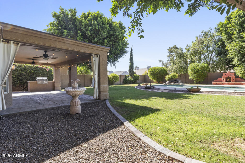 6181 W LINDA Lane