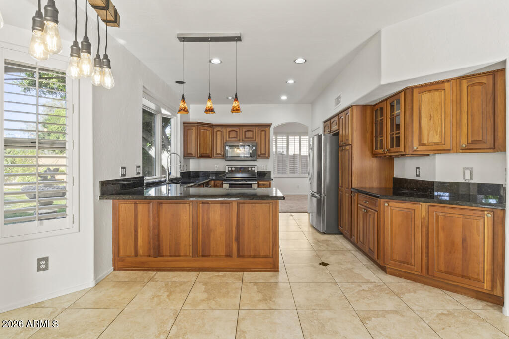 6181 W LINDA Lane