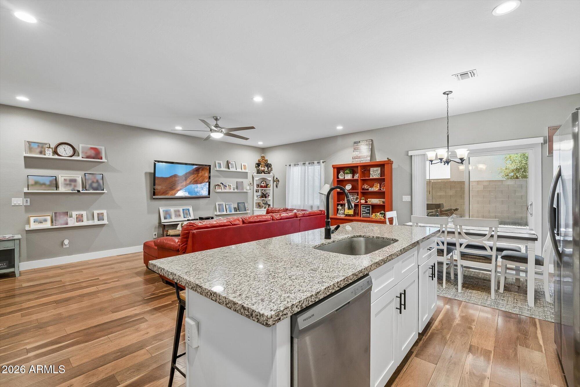 4931 S 11TH Place