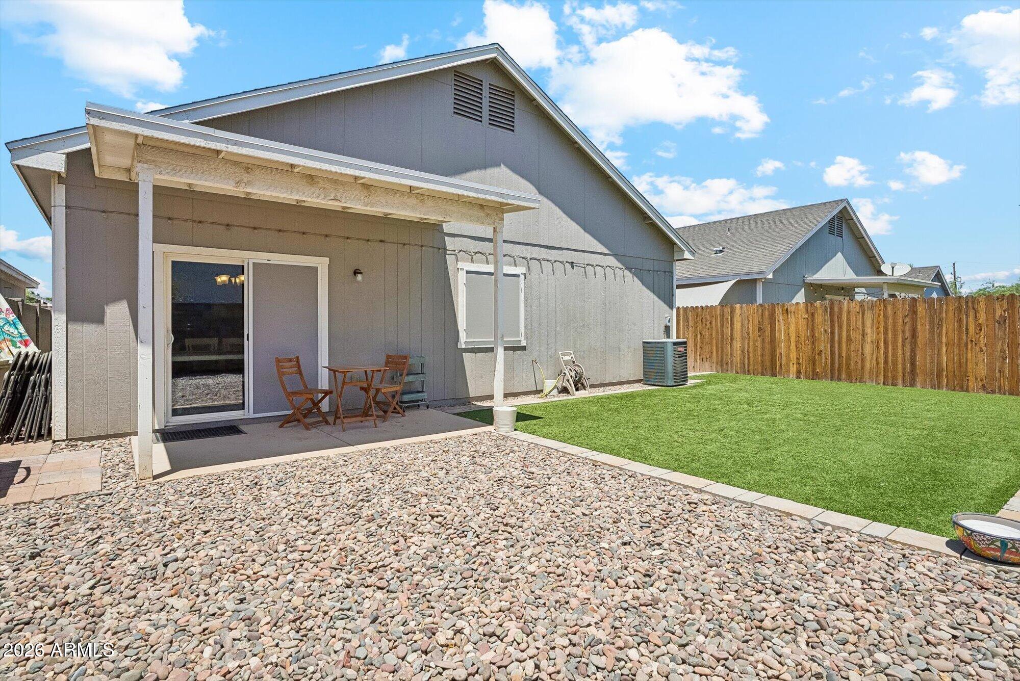 4931 S 11TH Place