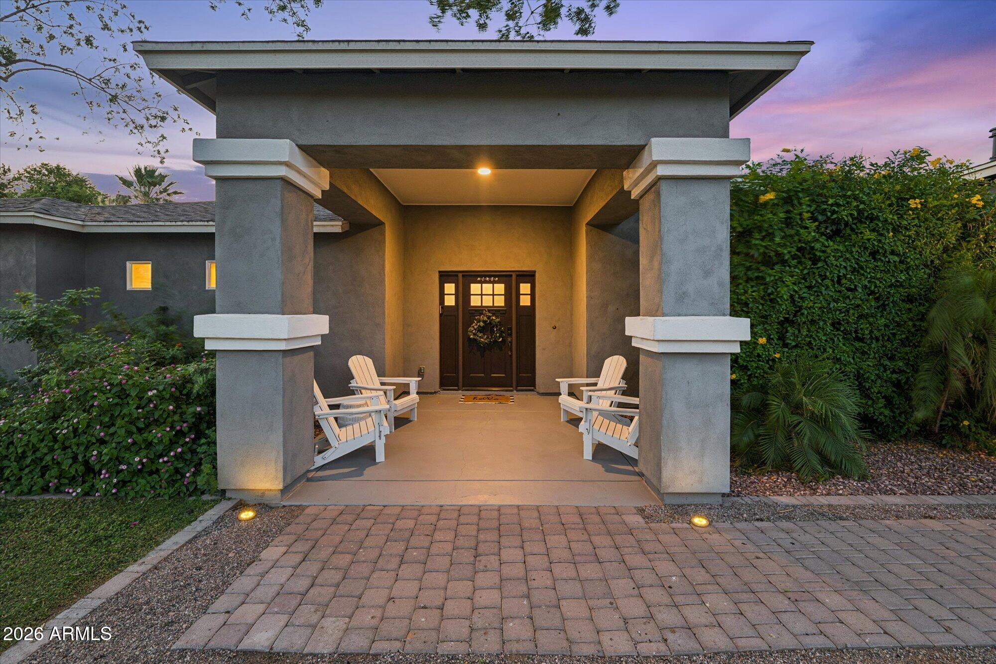 3324 E OSBORN Road