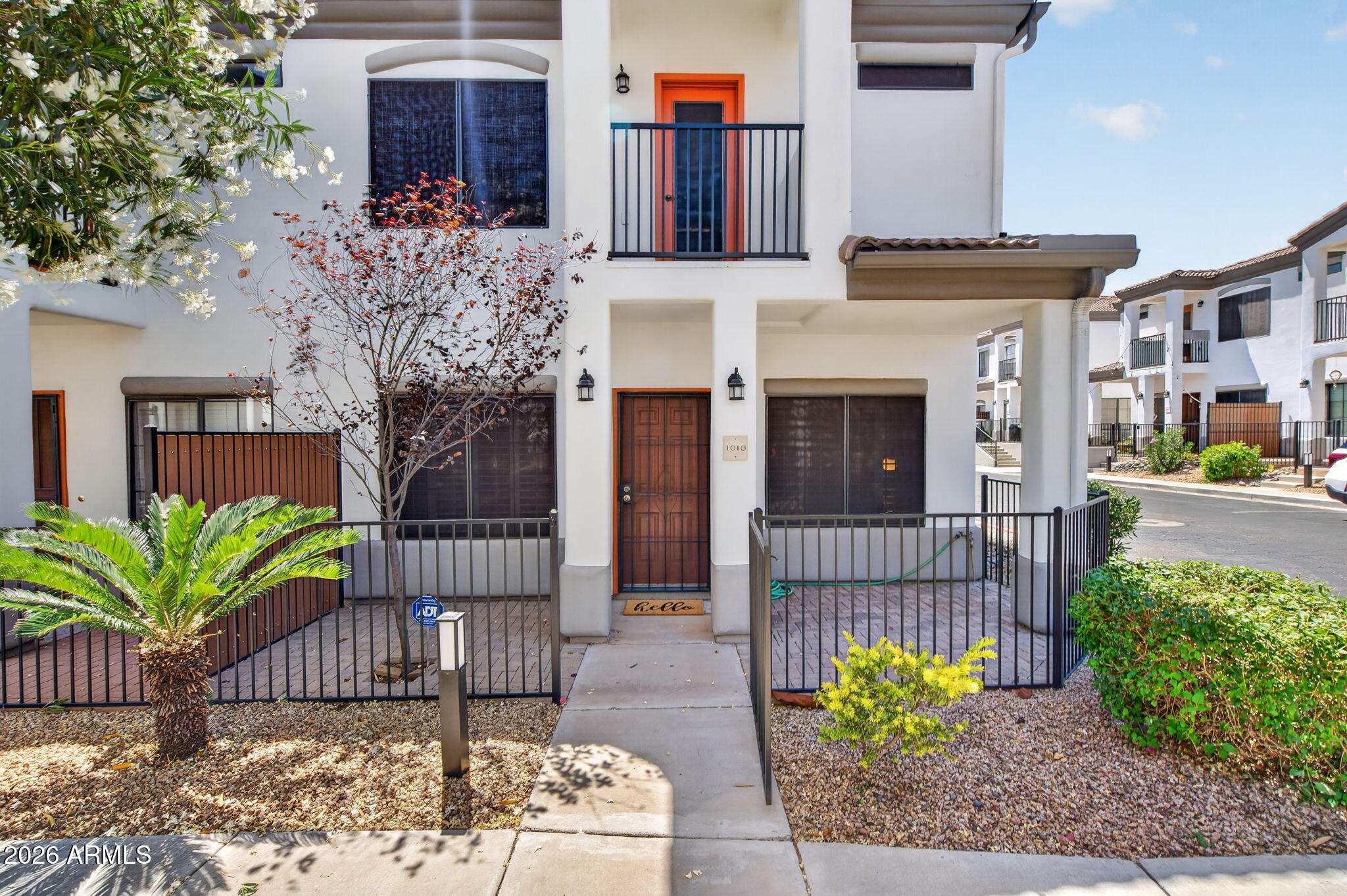 3150 E BEARDSLEY Road 1010