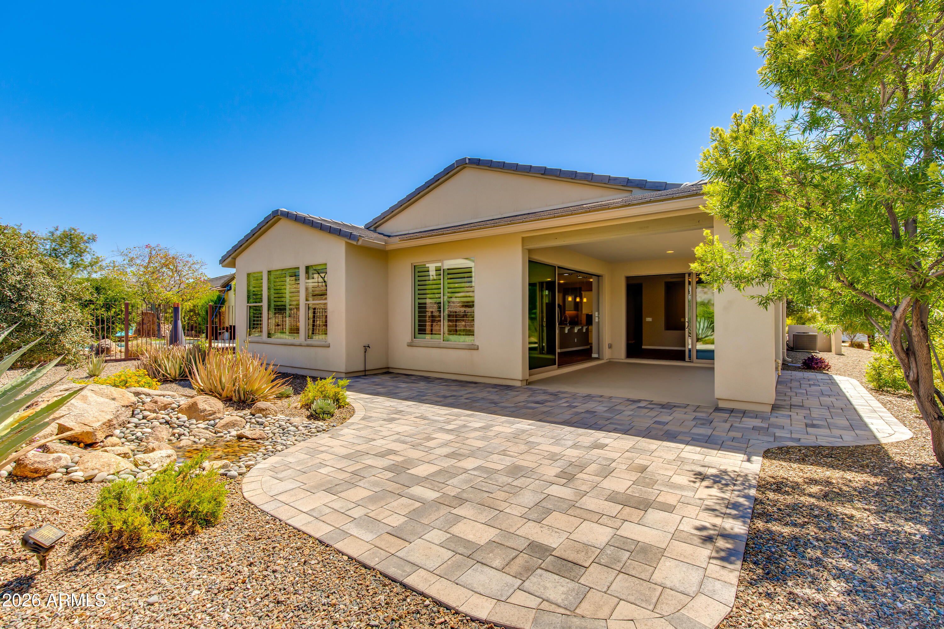4406 NOBLE Drive