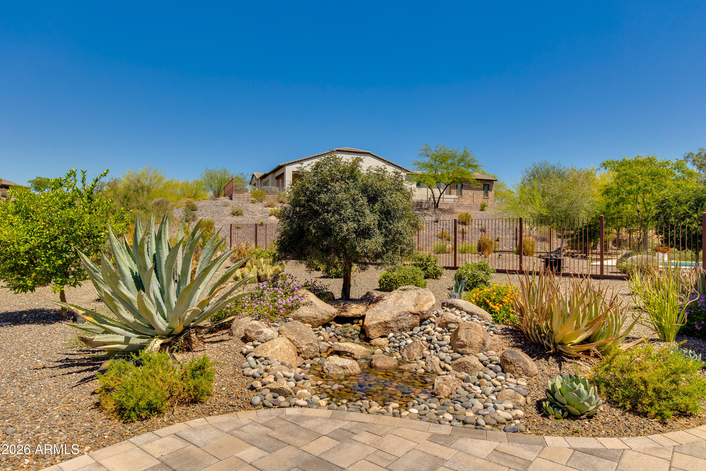 4406 NOBLE Drive