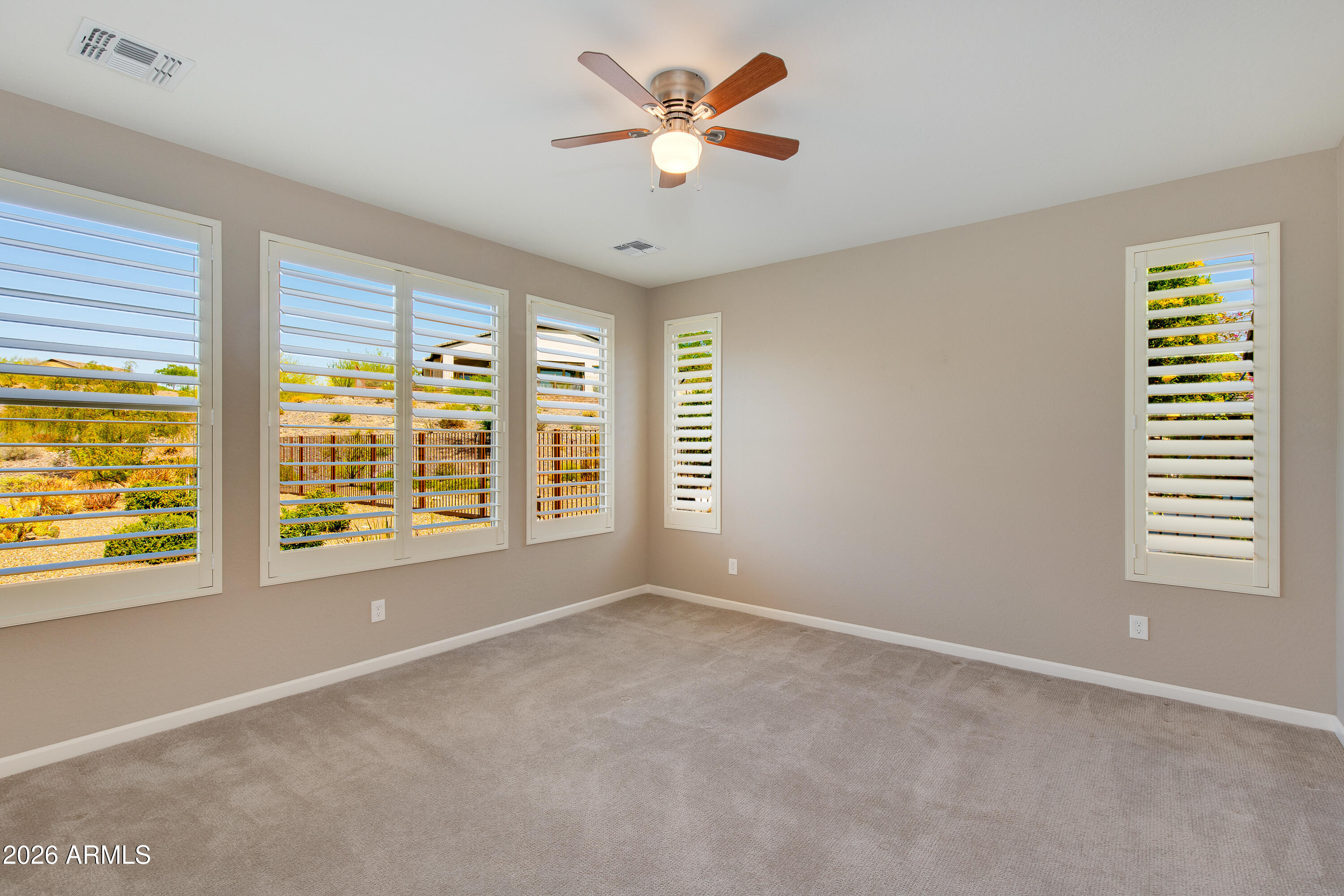 4406 NOBLE Drive