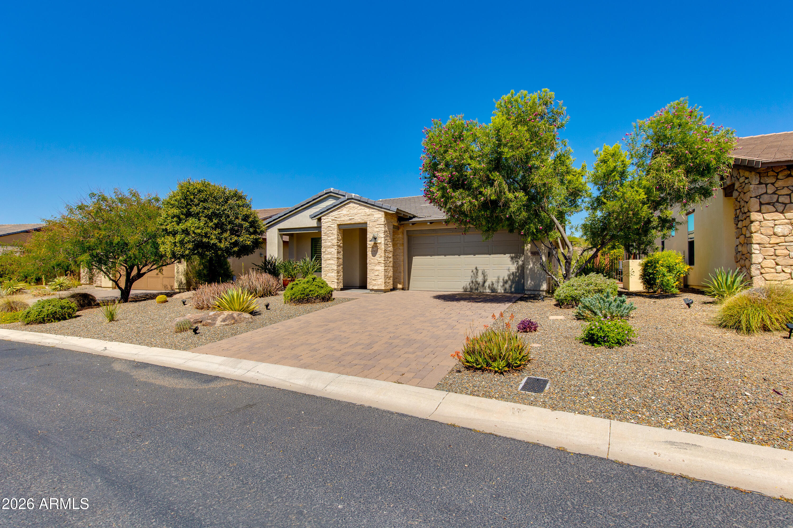 4406 NOBLE Drive