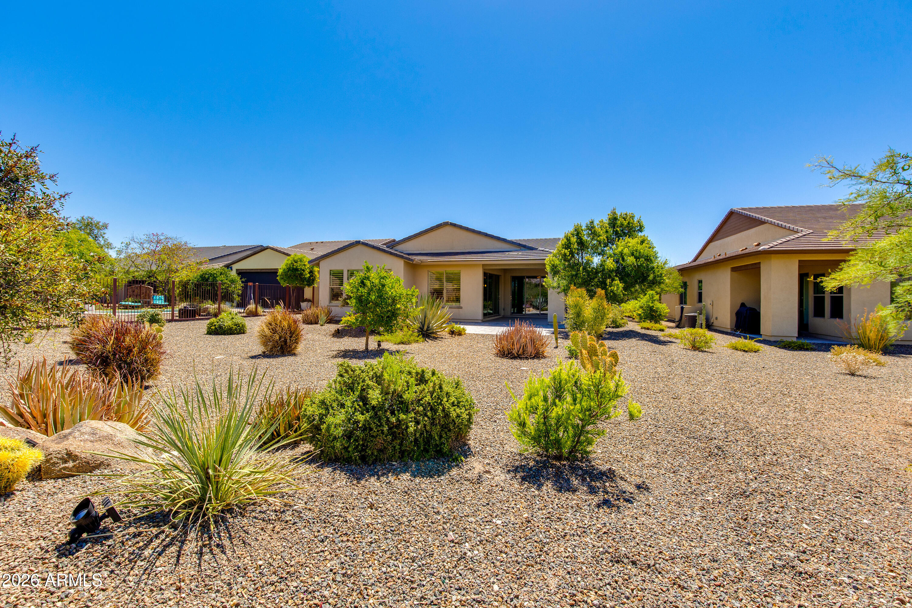 4406 NOBLE Drive