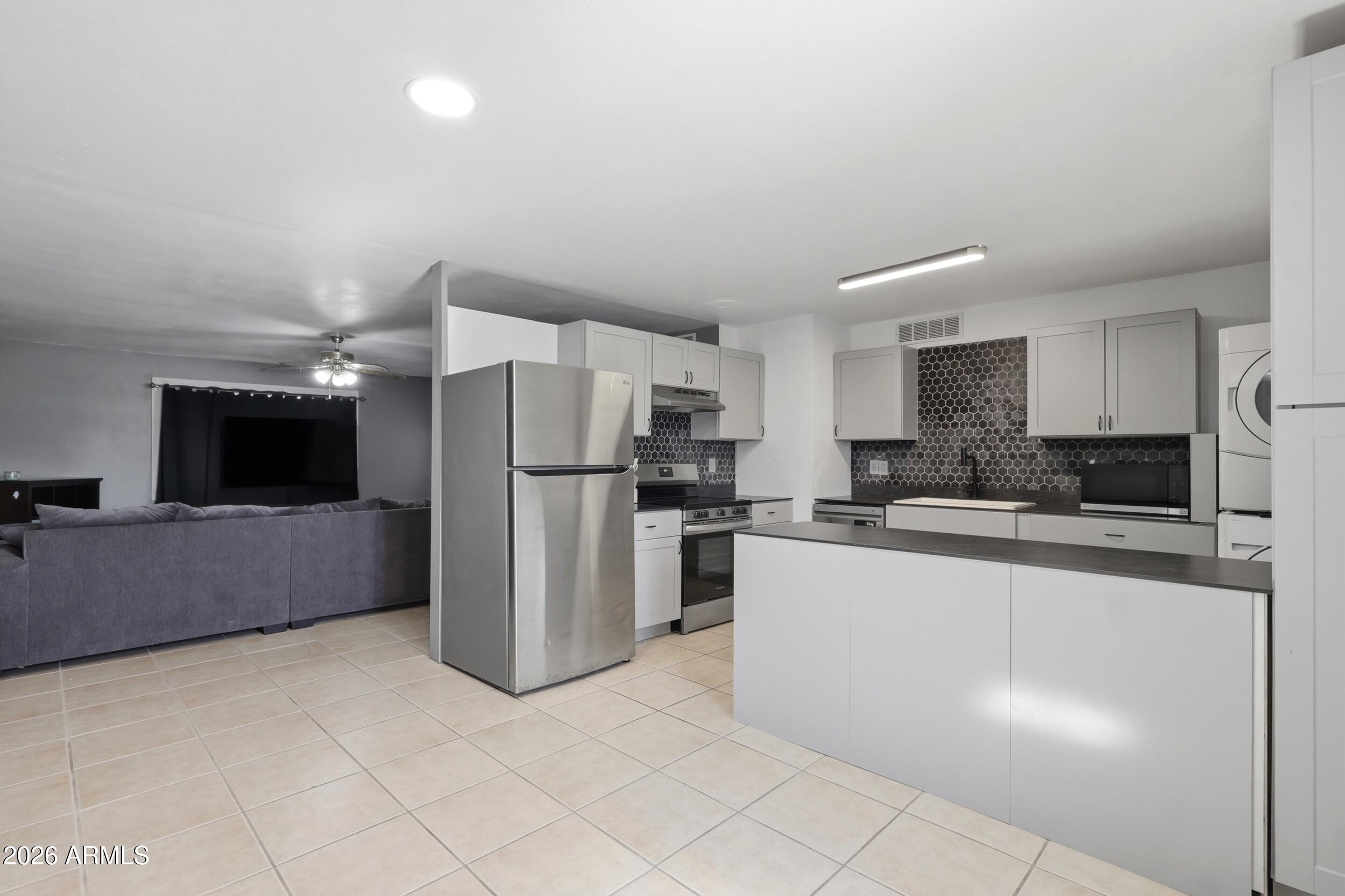 5408 S 46TH Place