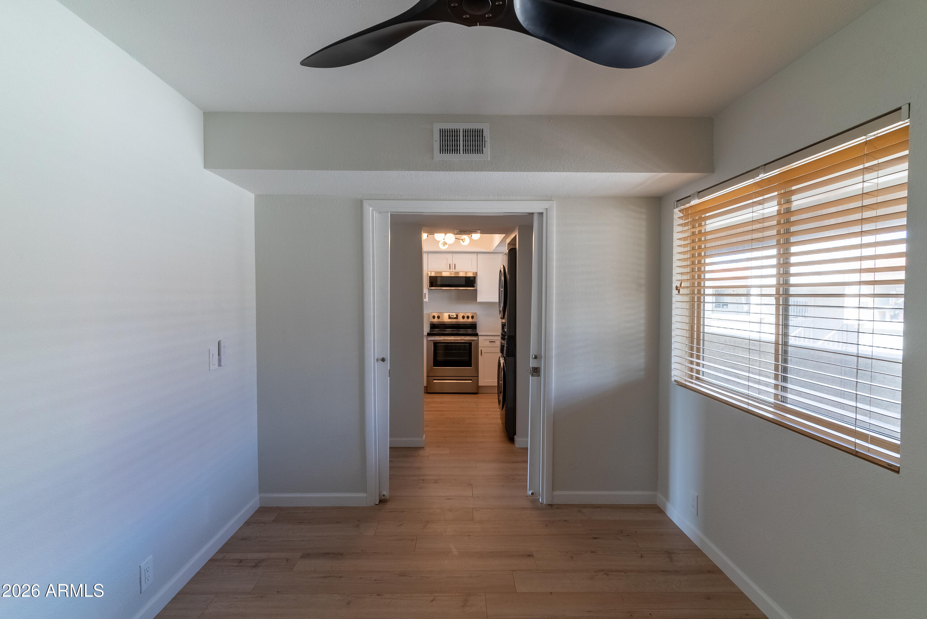 4150 E CACTUS Road 216