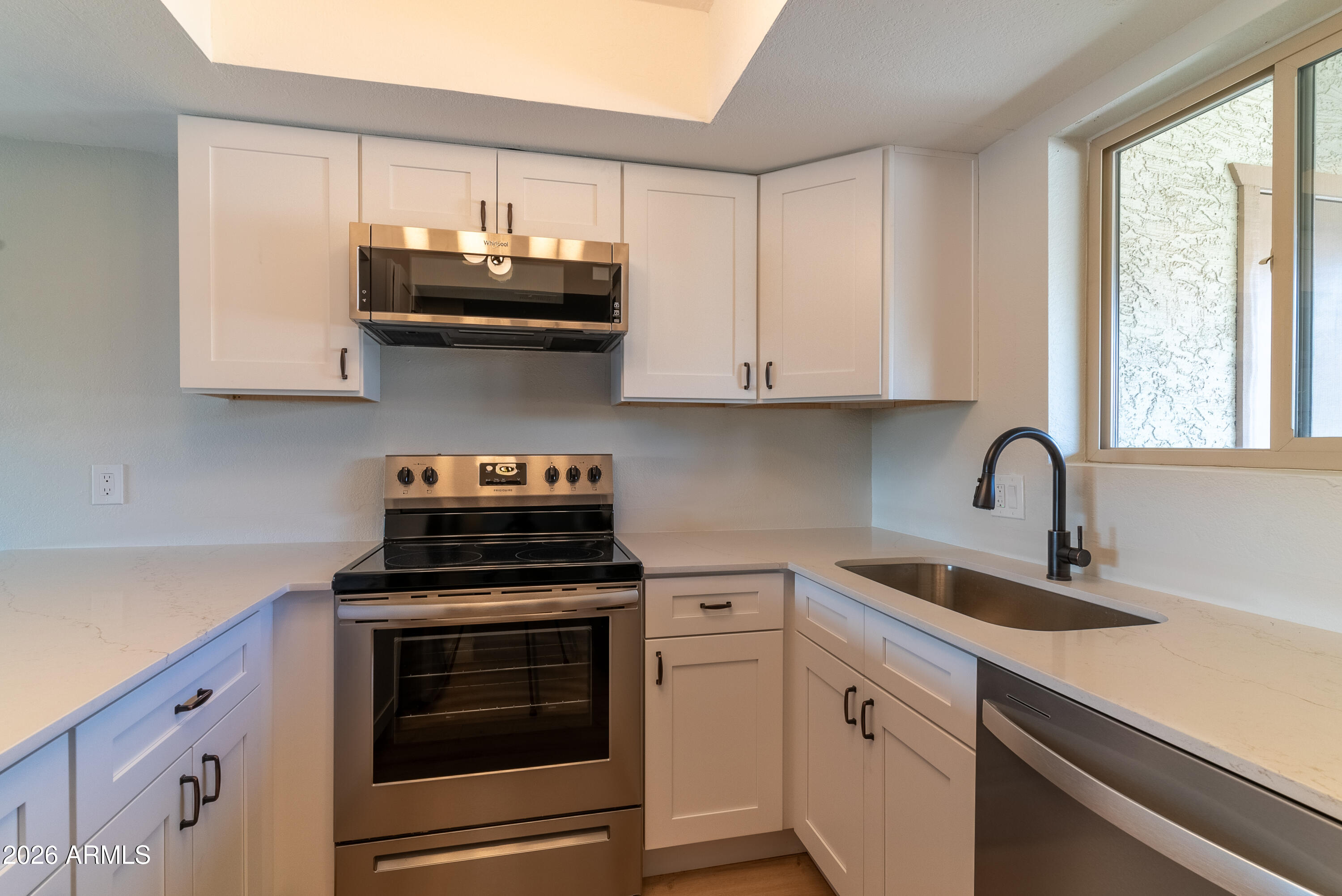 4150 E CACTUS Road 216