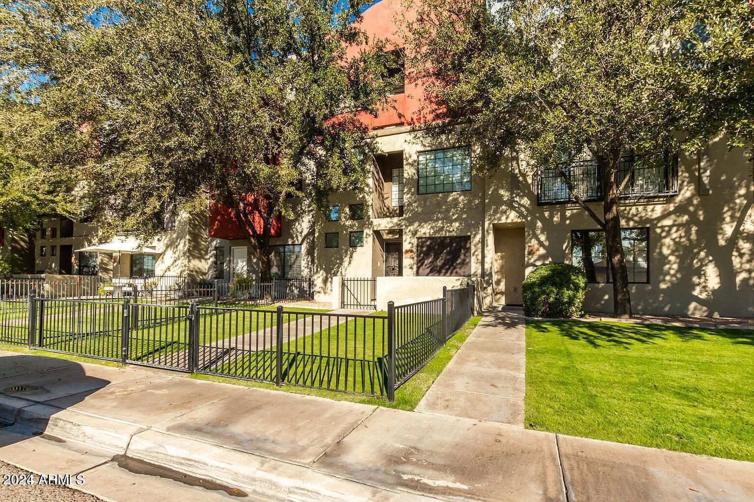 3447 E Lance Lane