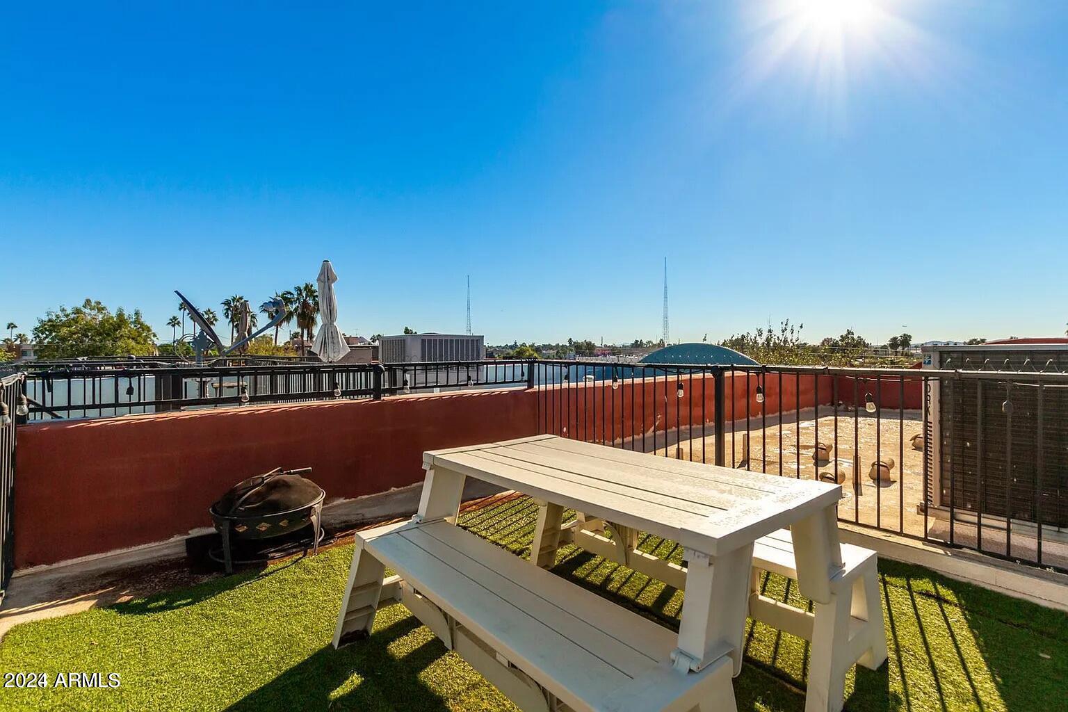 3447 E Lance Lane