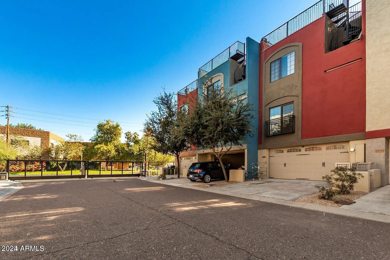 3447 E Lance Lane