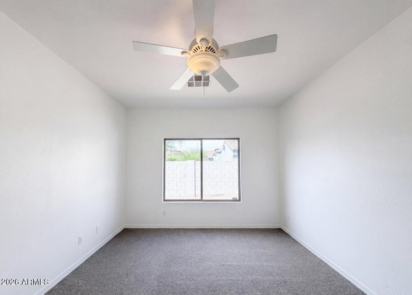 606 W BEAUTIFUL Lane