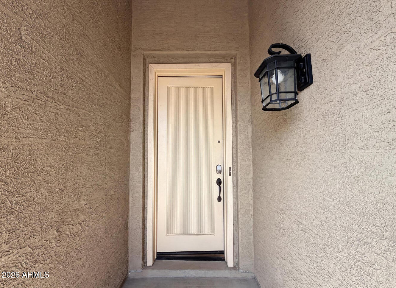 606 W BEAUTIFUL Lane