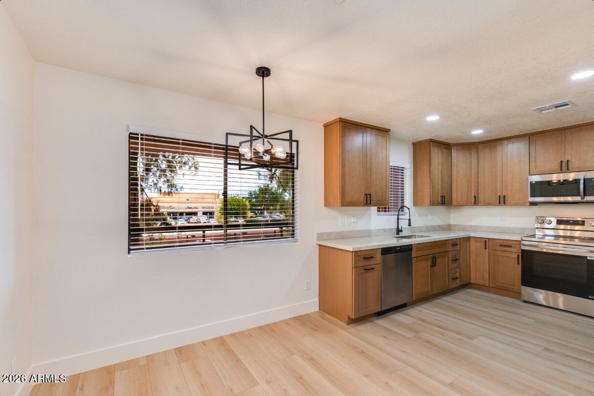 12222 N PARADISE VILLAGE Parkway S 247