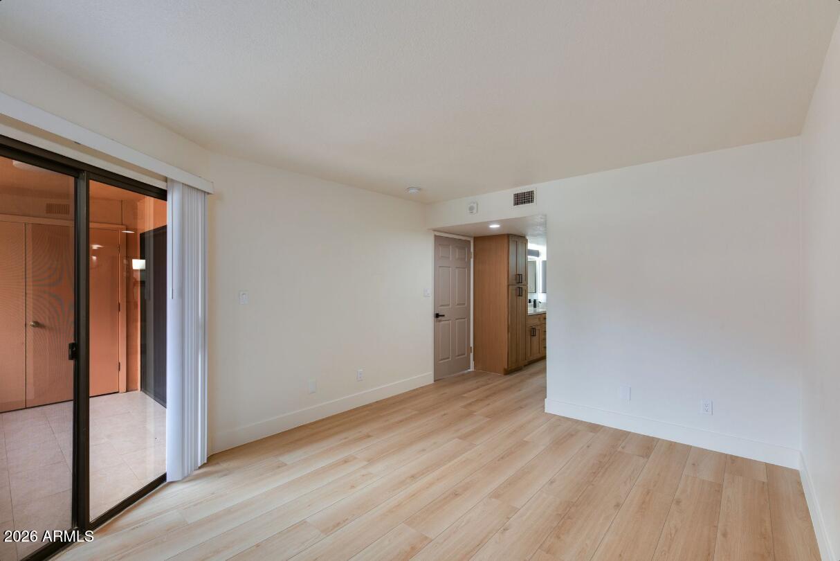 12222 N PARADISE VILLAGE Parkway S 247