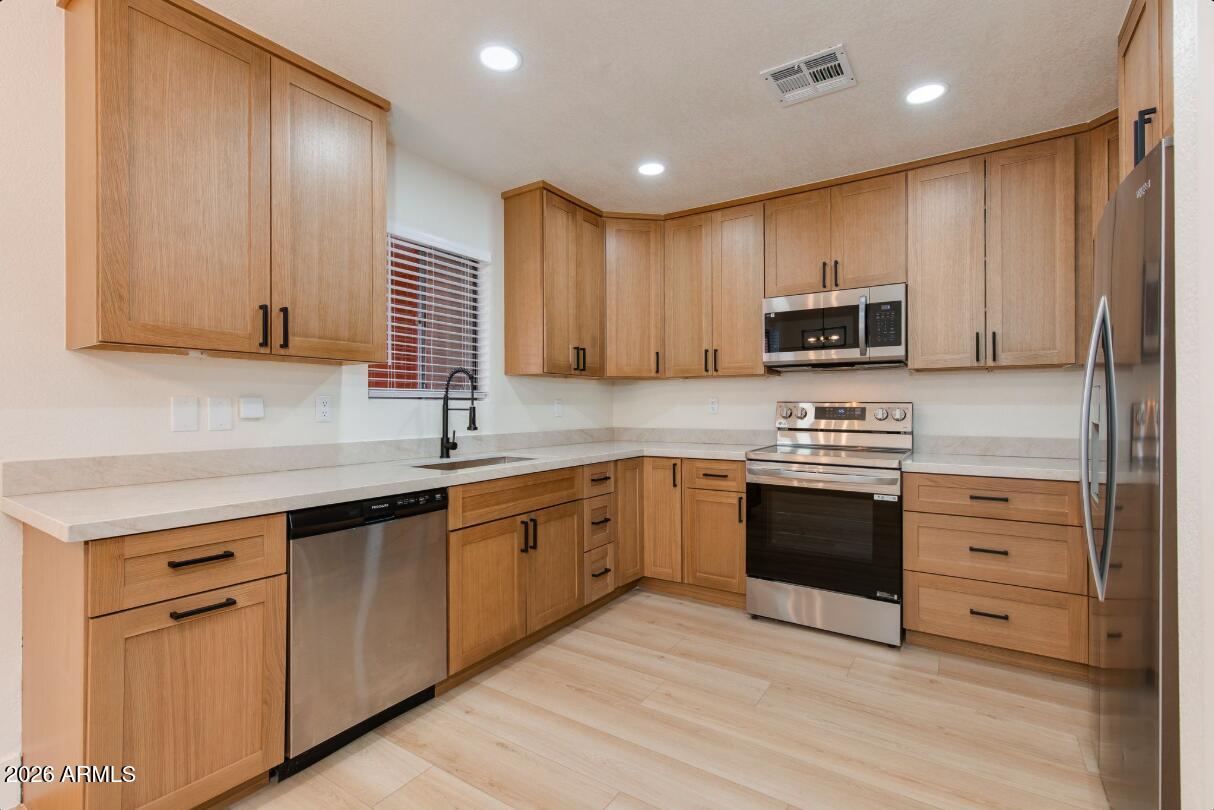 12222 N PARADISE VILLAGE Parkway S 247
