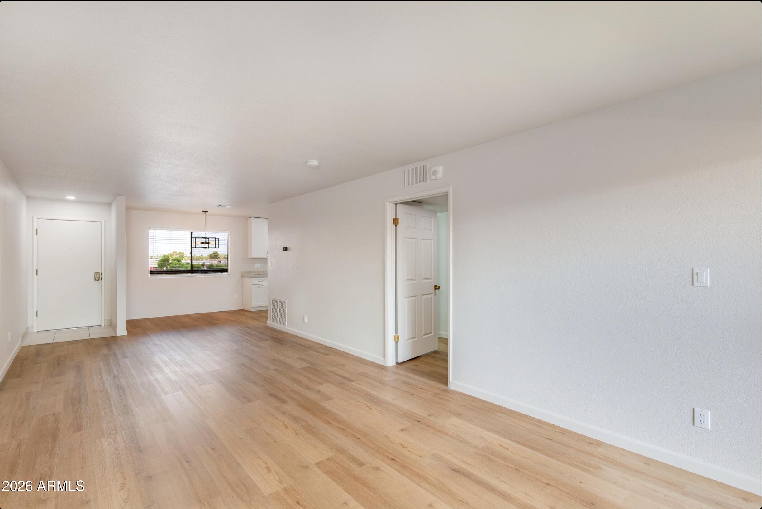 12222 N PARADISE VILLAGE Parkway S 440