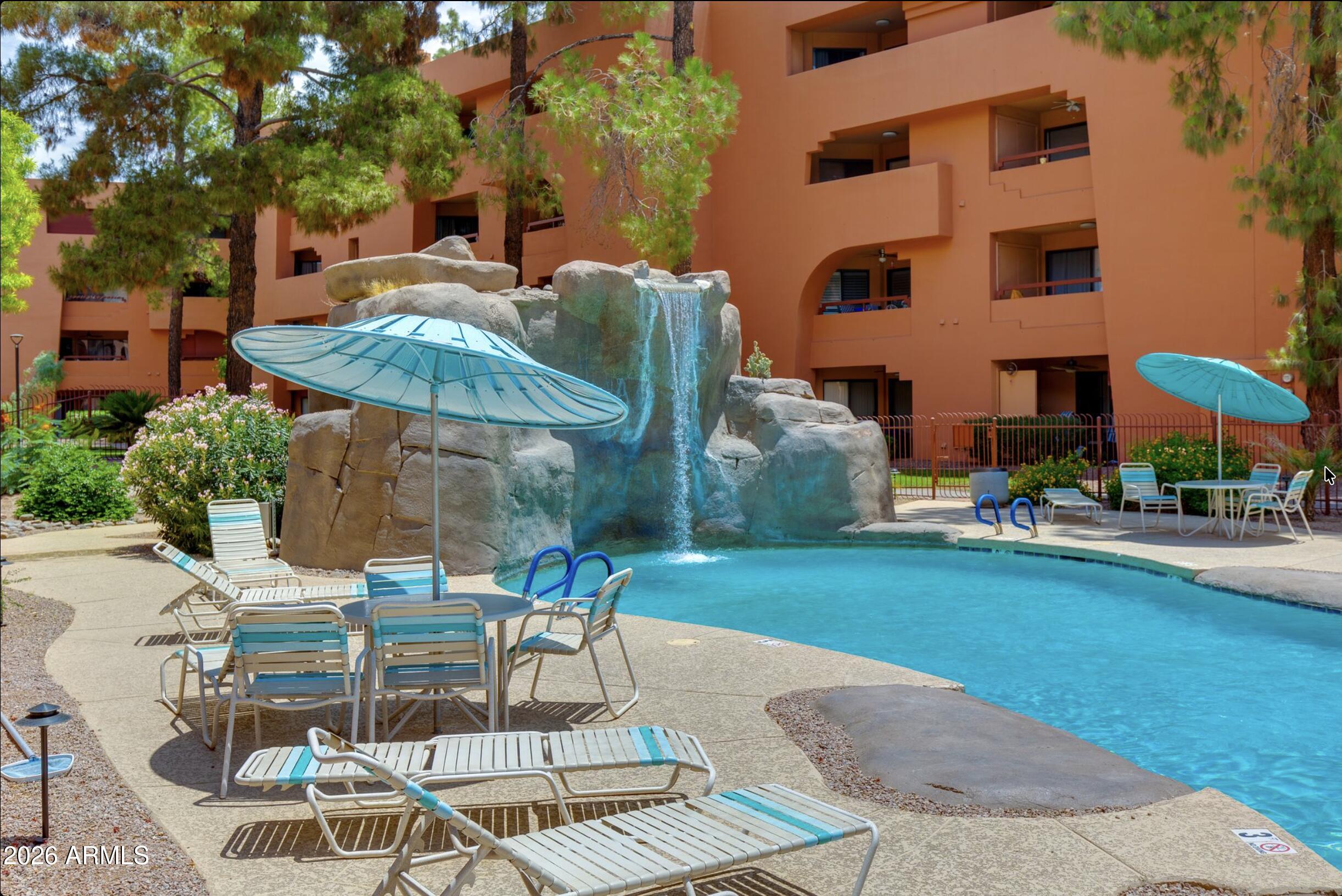 12222 N PARADISE VILLAGE Parkway S 440