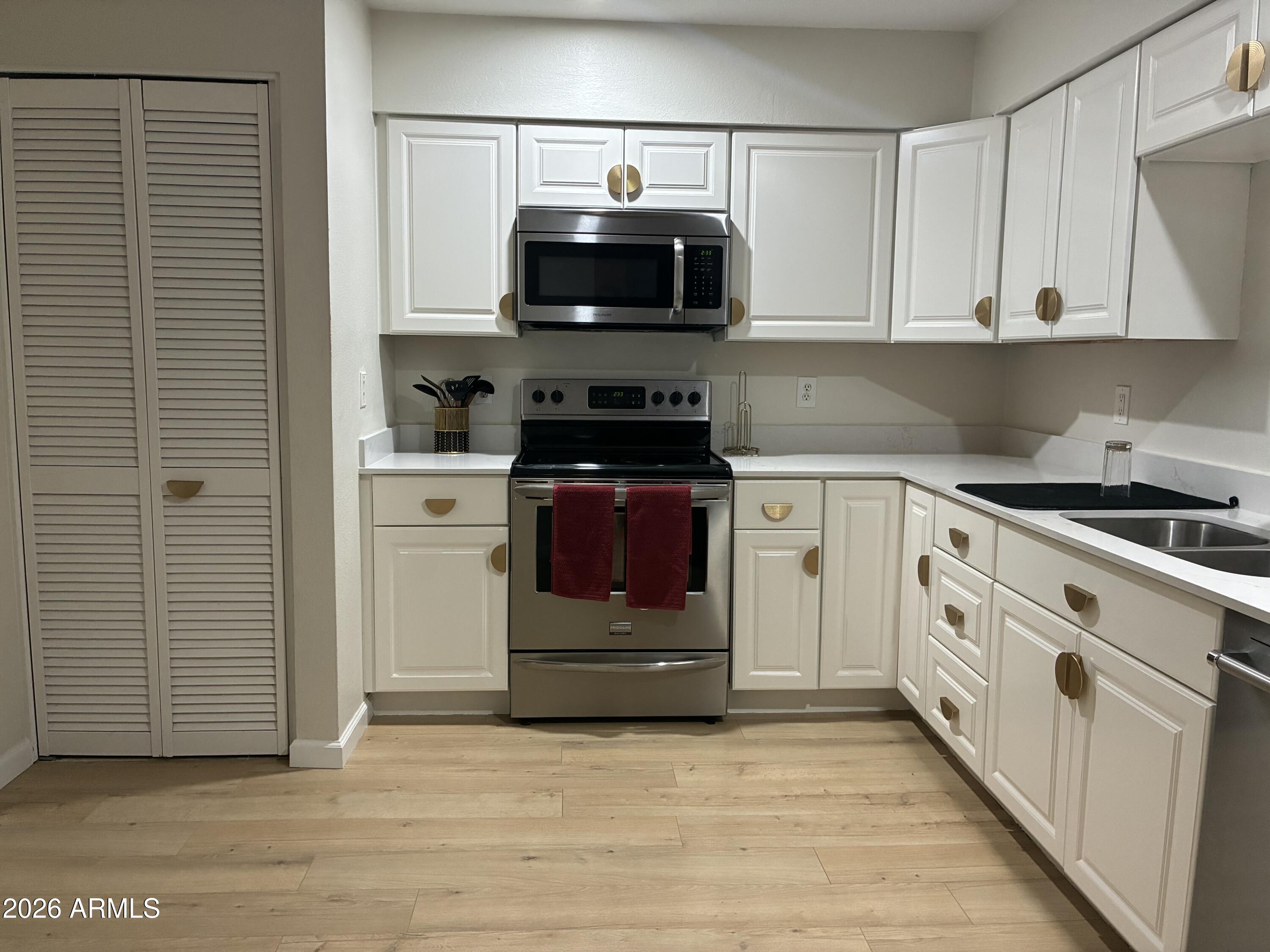 9450 N 94TH Place 214