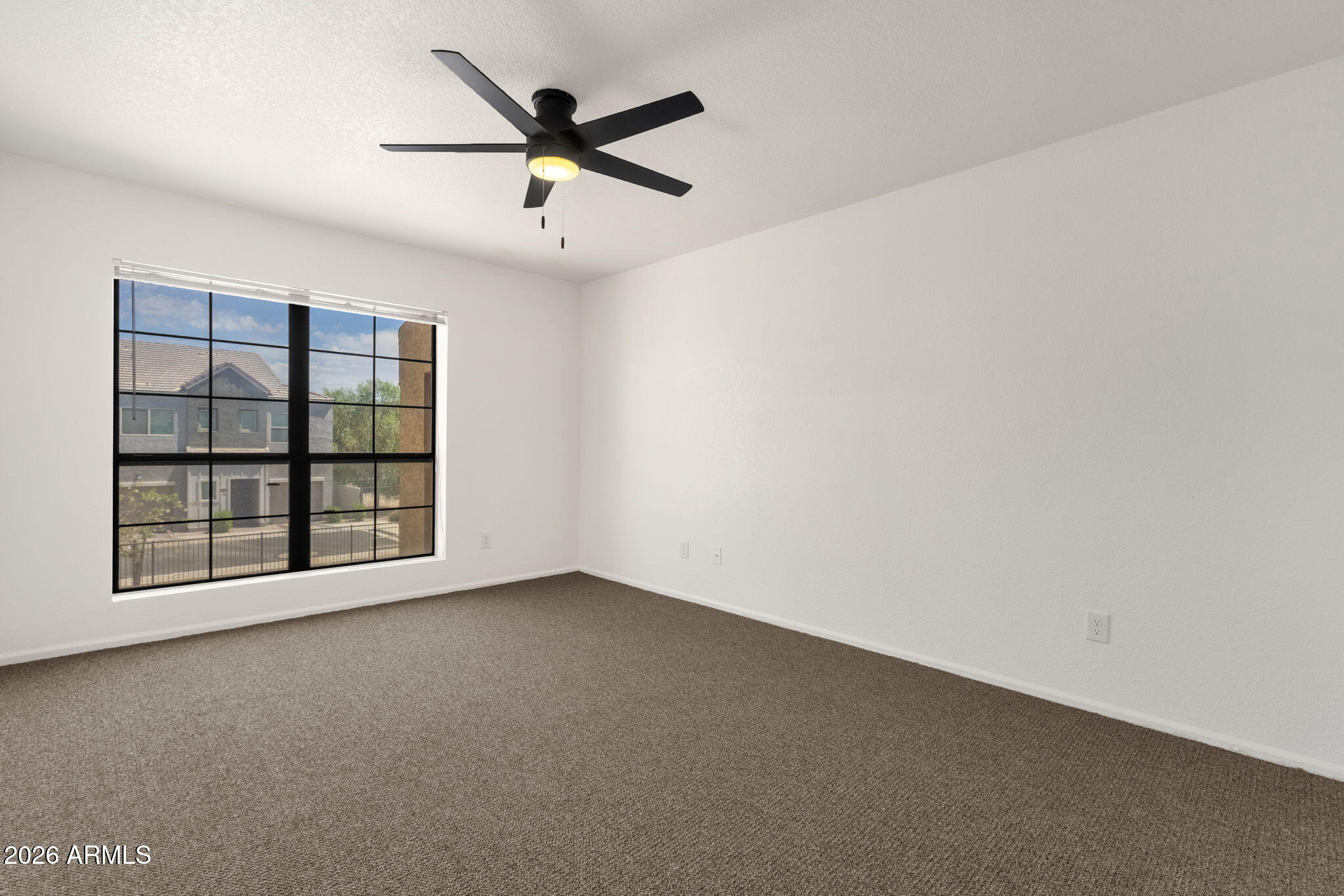 8344 N 21ST Drive I204