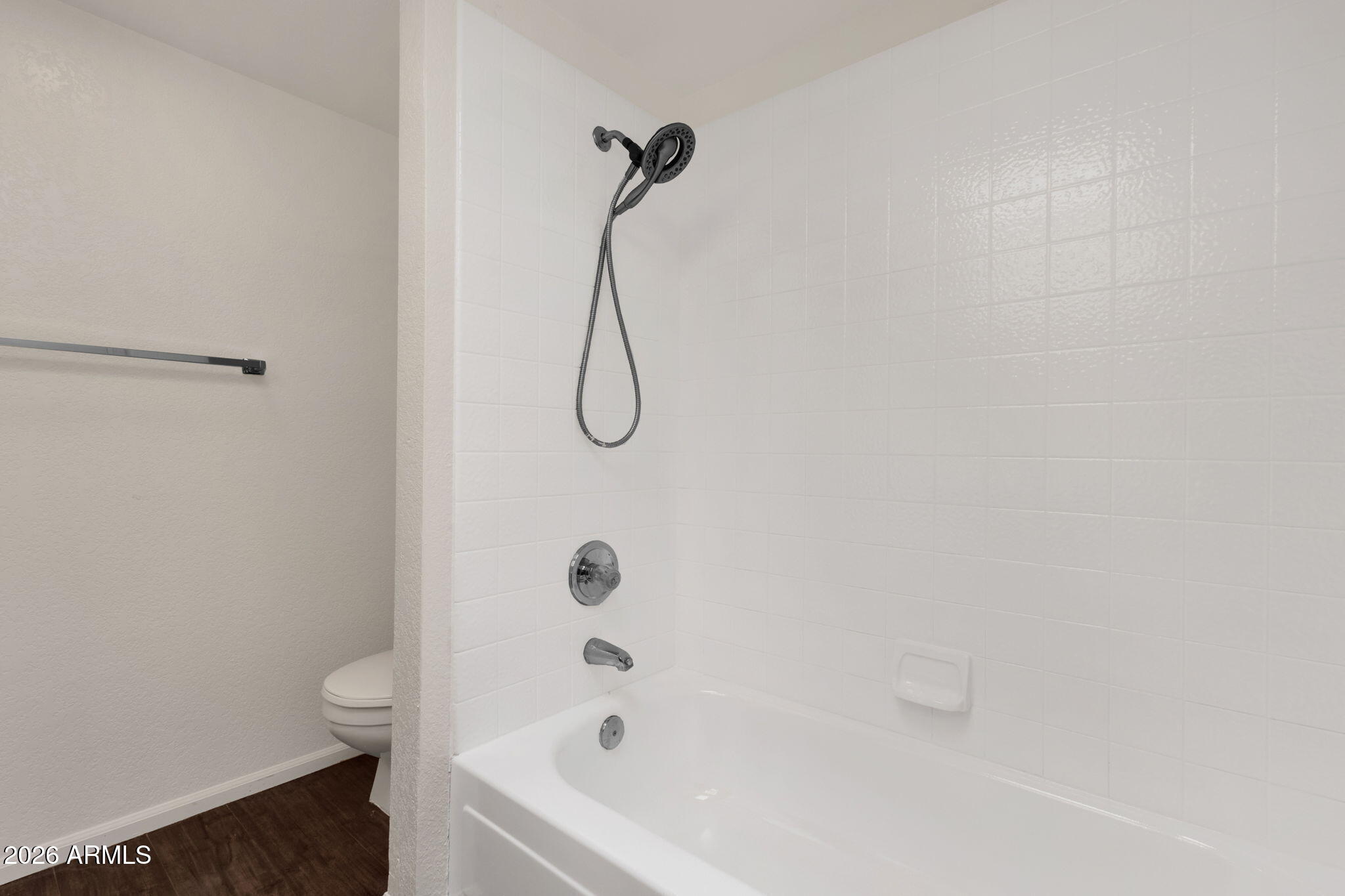 8344 N 21ST Drive I204