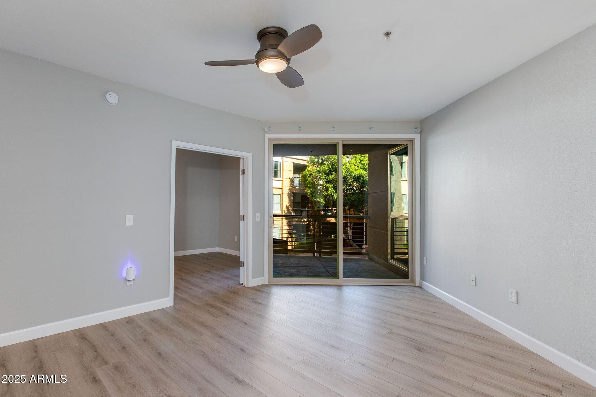 1701 E COLTER Street 218