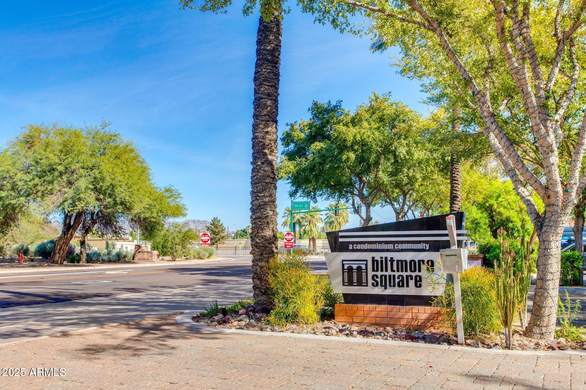 1701 E COLTER Street 218