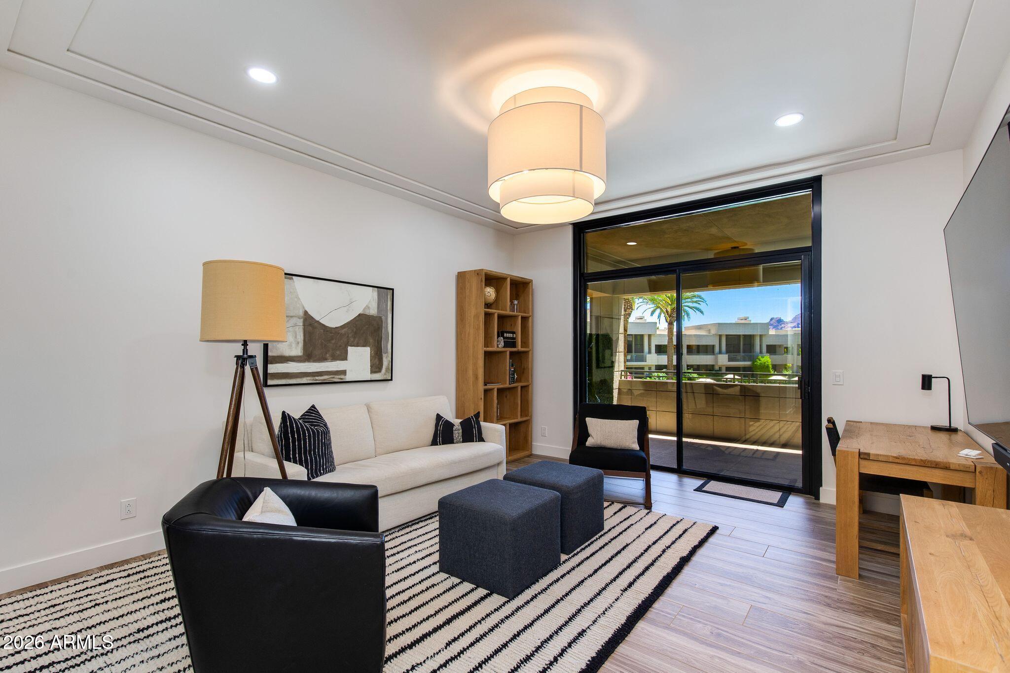 2802 E CAMINO ACEQUIA Drive 2
