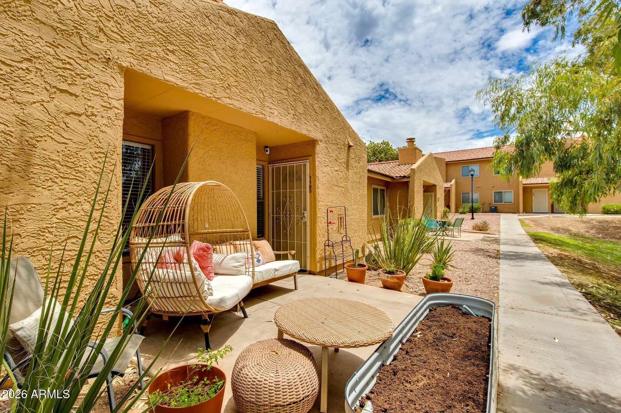 3511 E BASELINE Road 1103