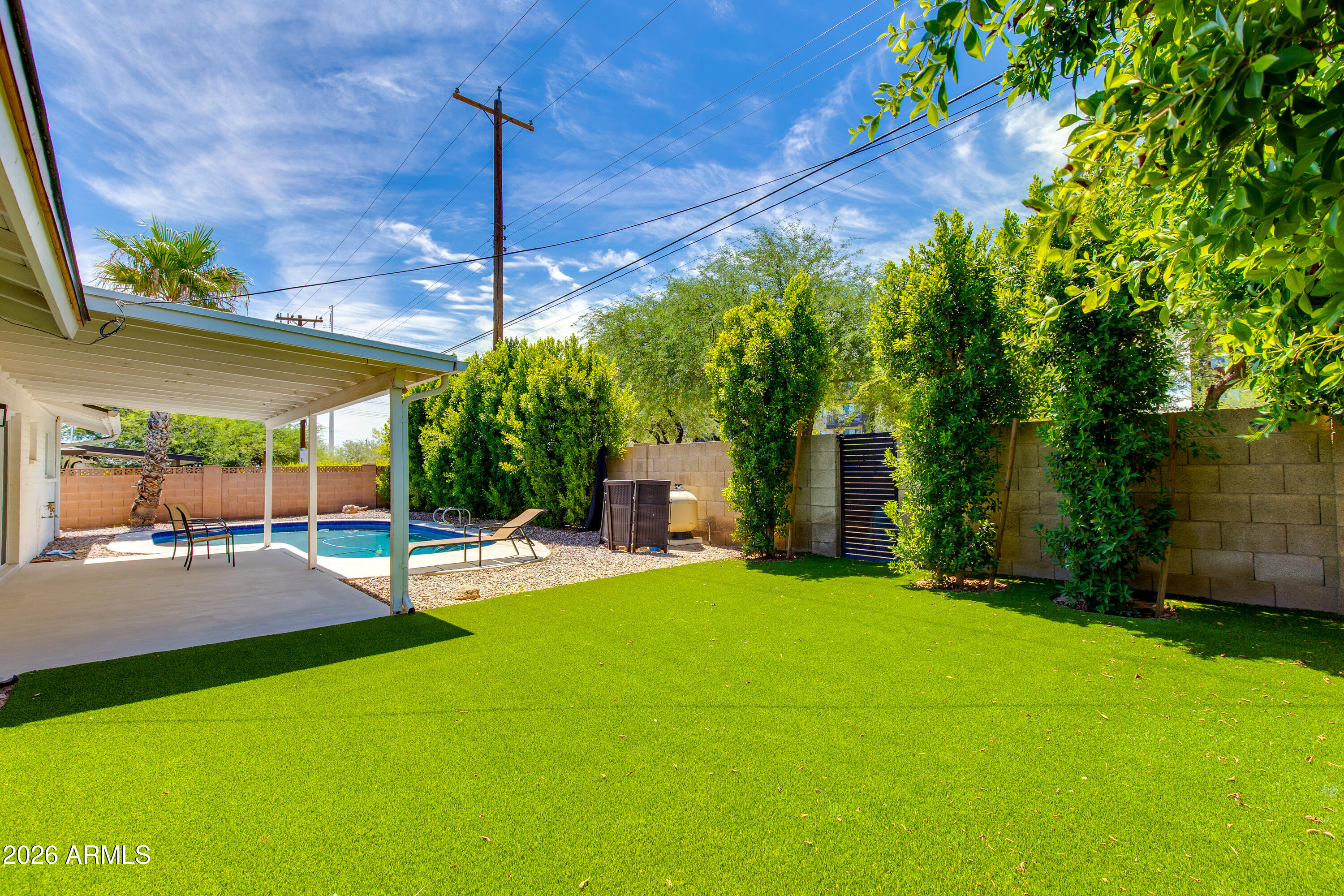 6537 E PALM Lane