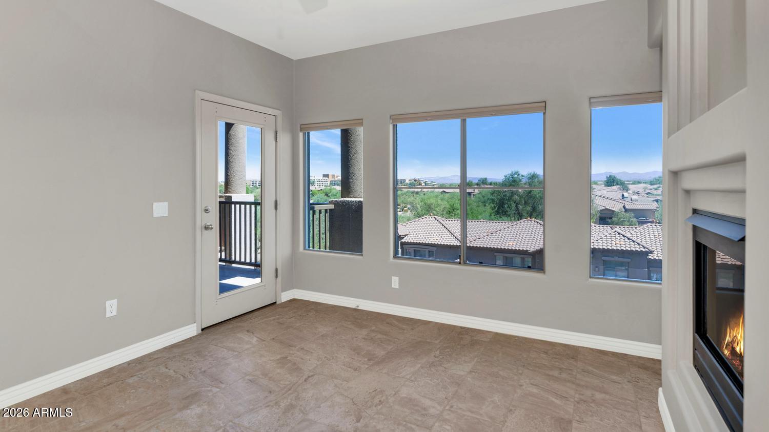 5450 E DEER VALLEY Drive 4216