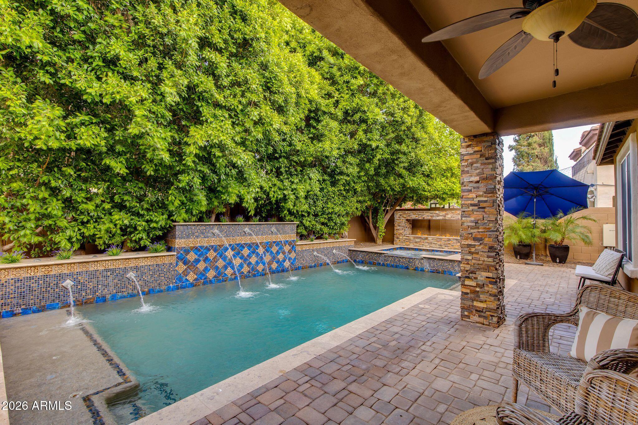 904 E MEAD Drive