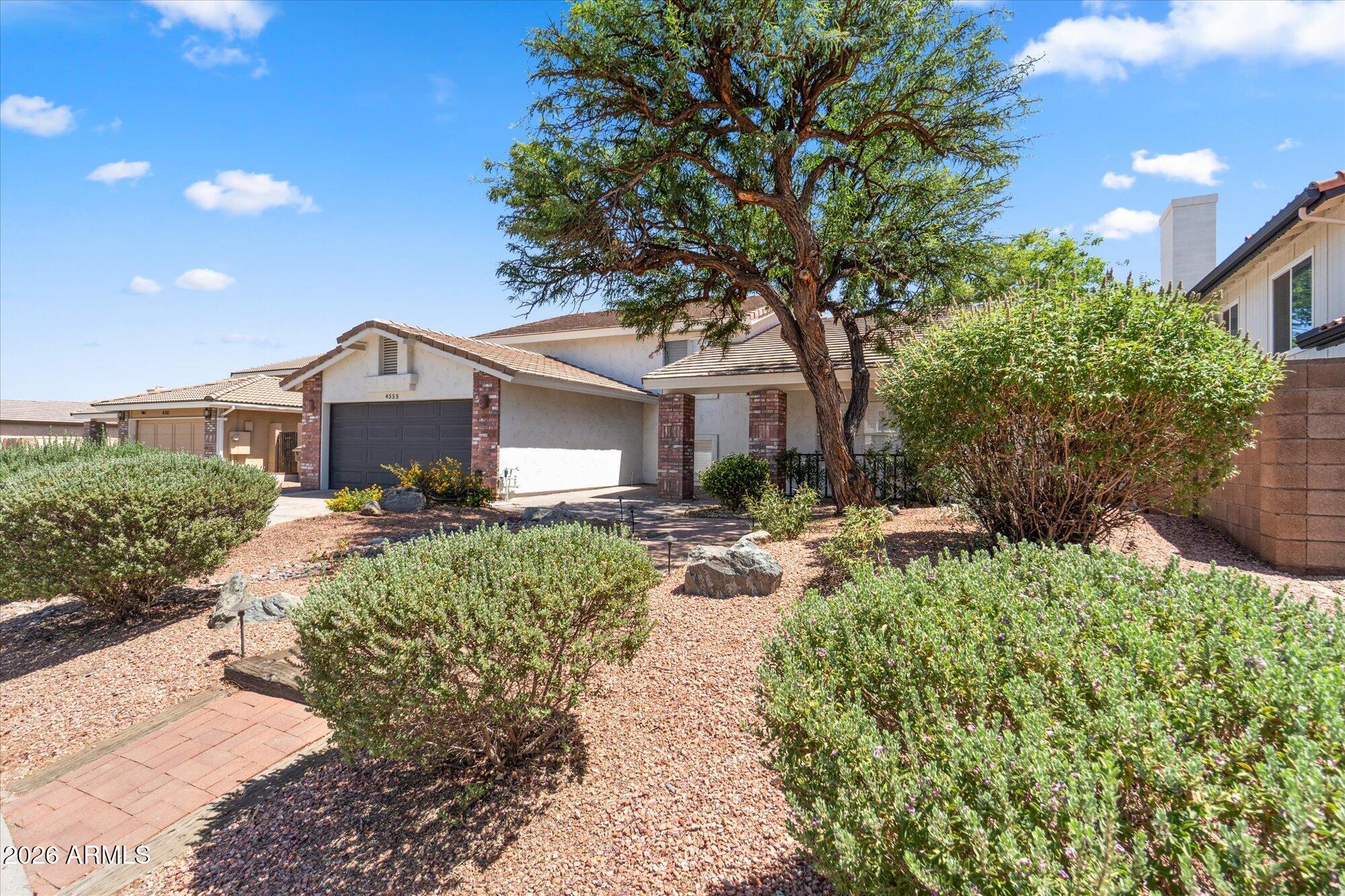 4555 E TIERRA BUENA Lane