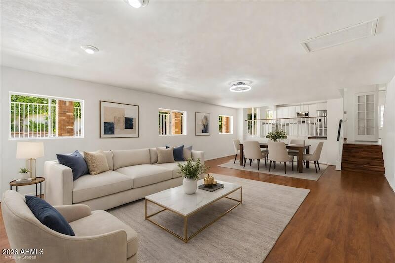 4555 E TIERRA BUENA Lane