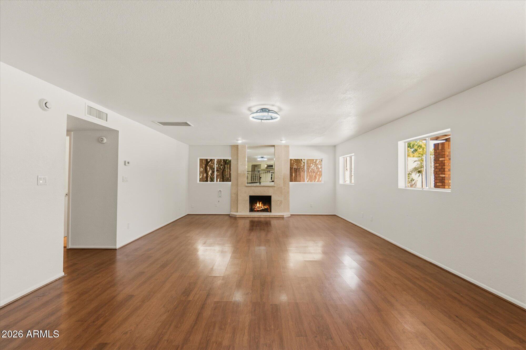 4555 E TIERRA BUENA Lane