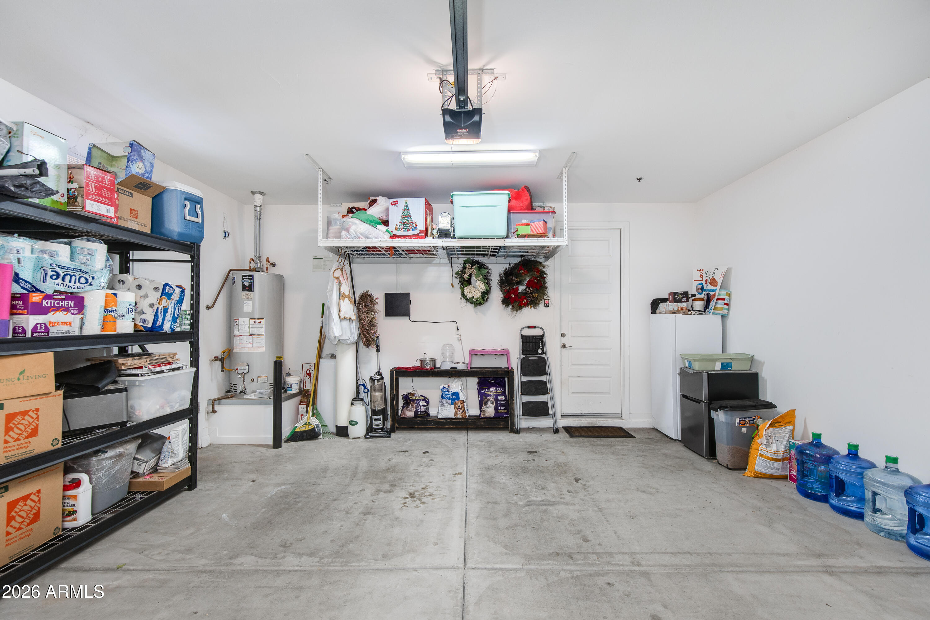 3865 E LOMA VISTA Street