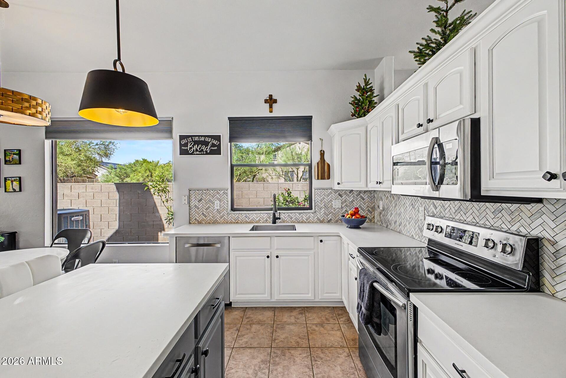 10618 E MORNING STAR Drive
