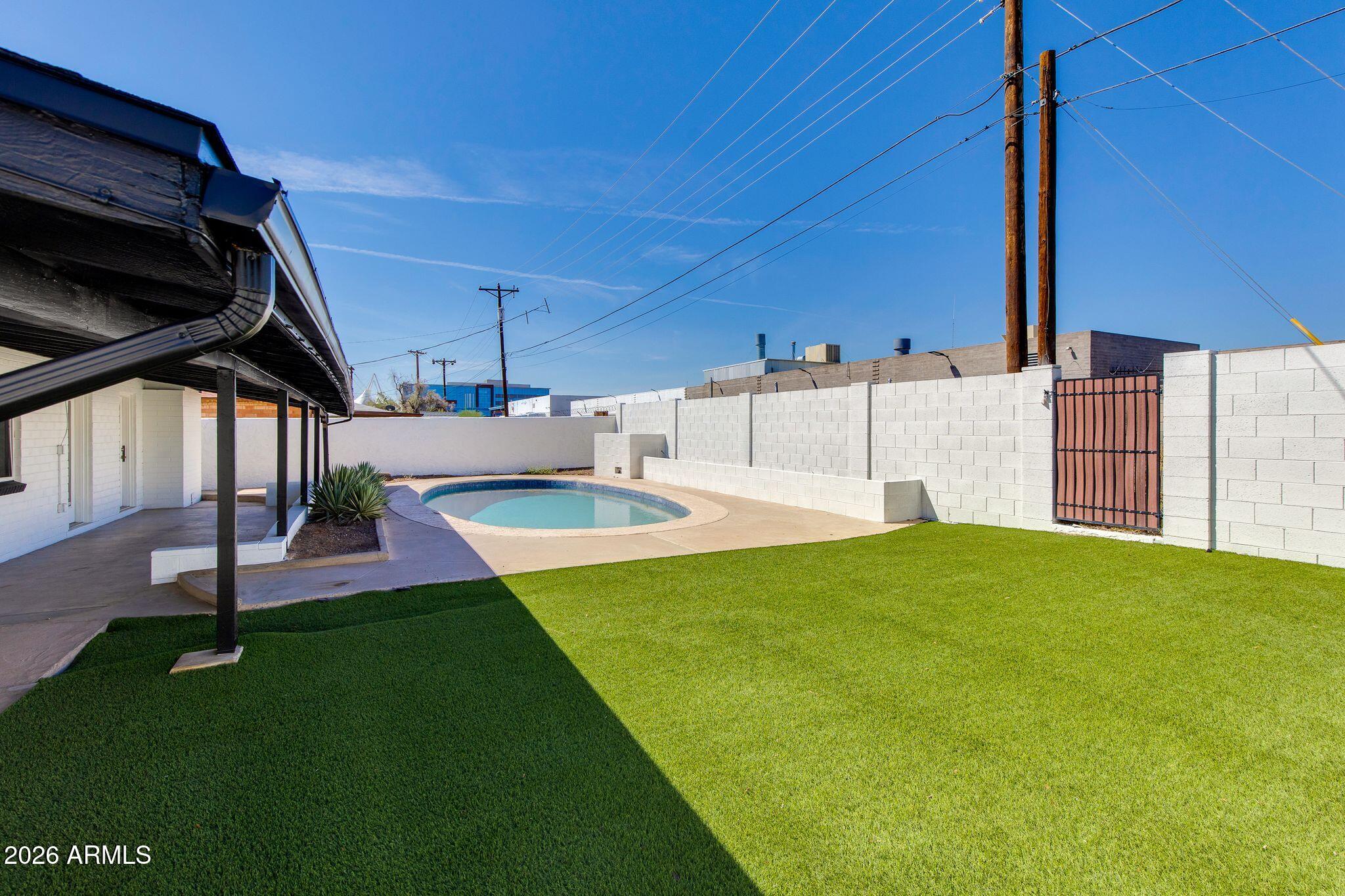 1714 N 73RD Street