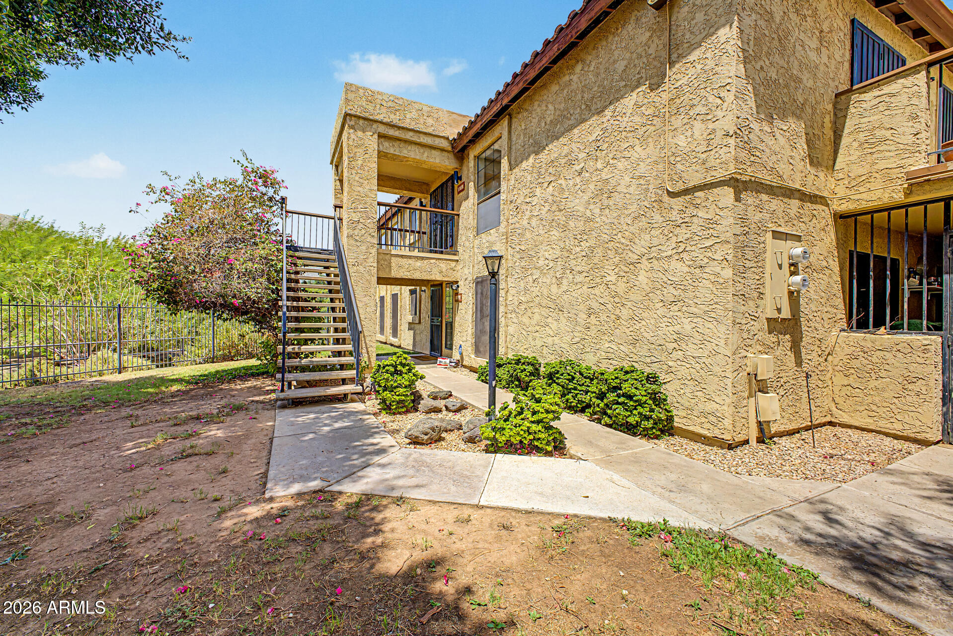 8202 N 21ST Drive B201
