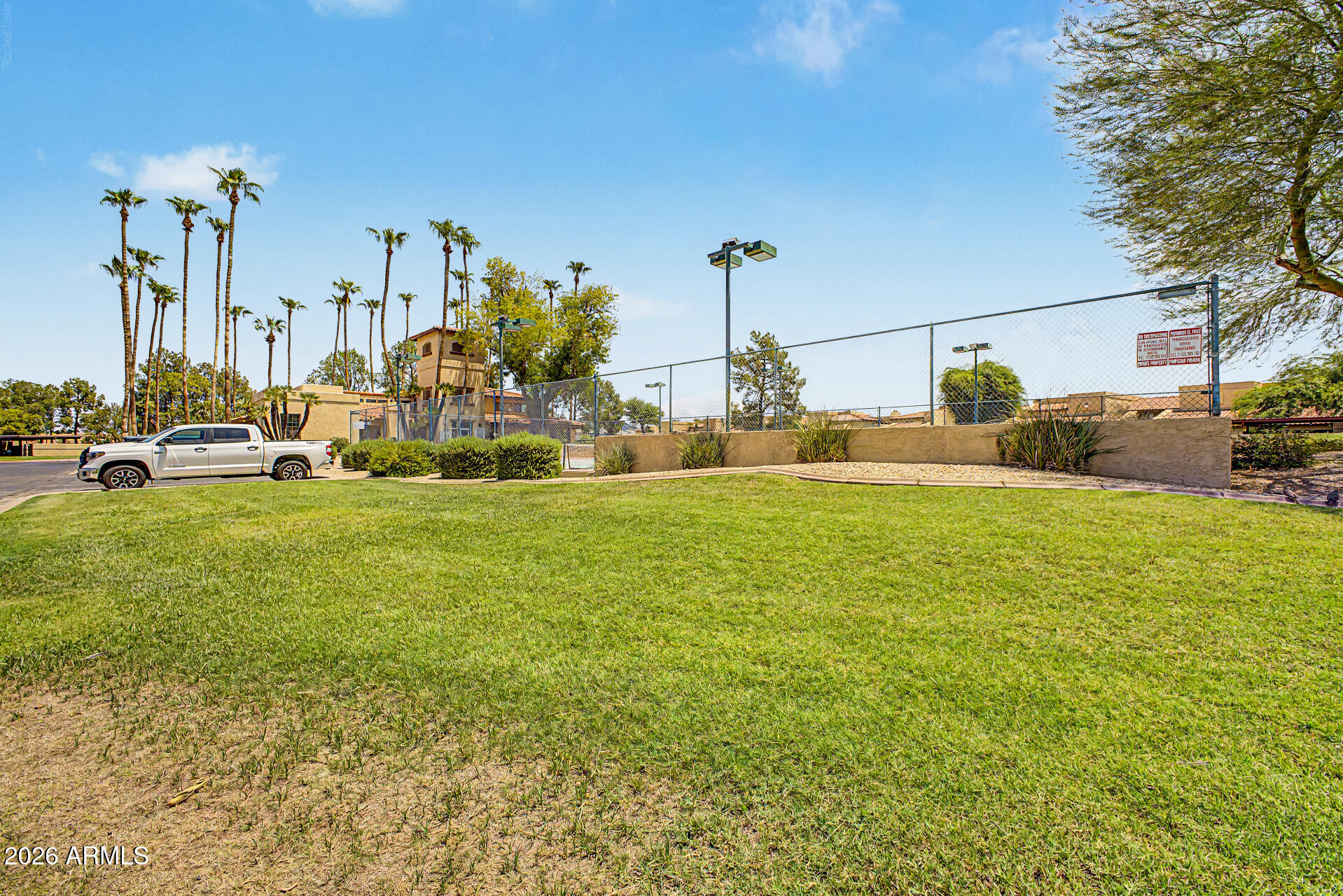 8202 N 21ST Drive B201