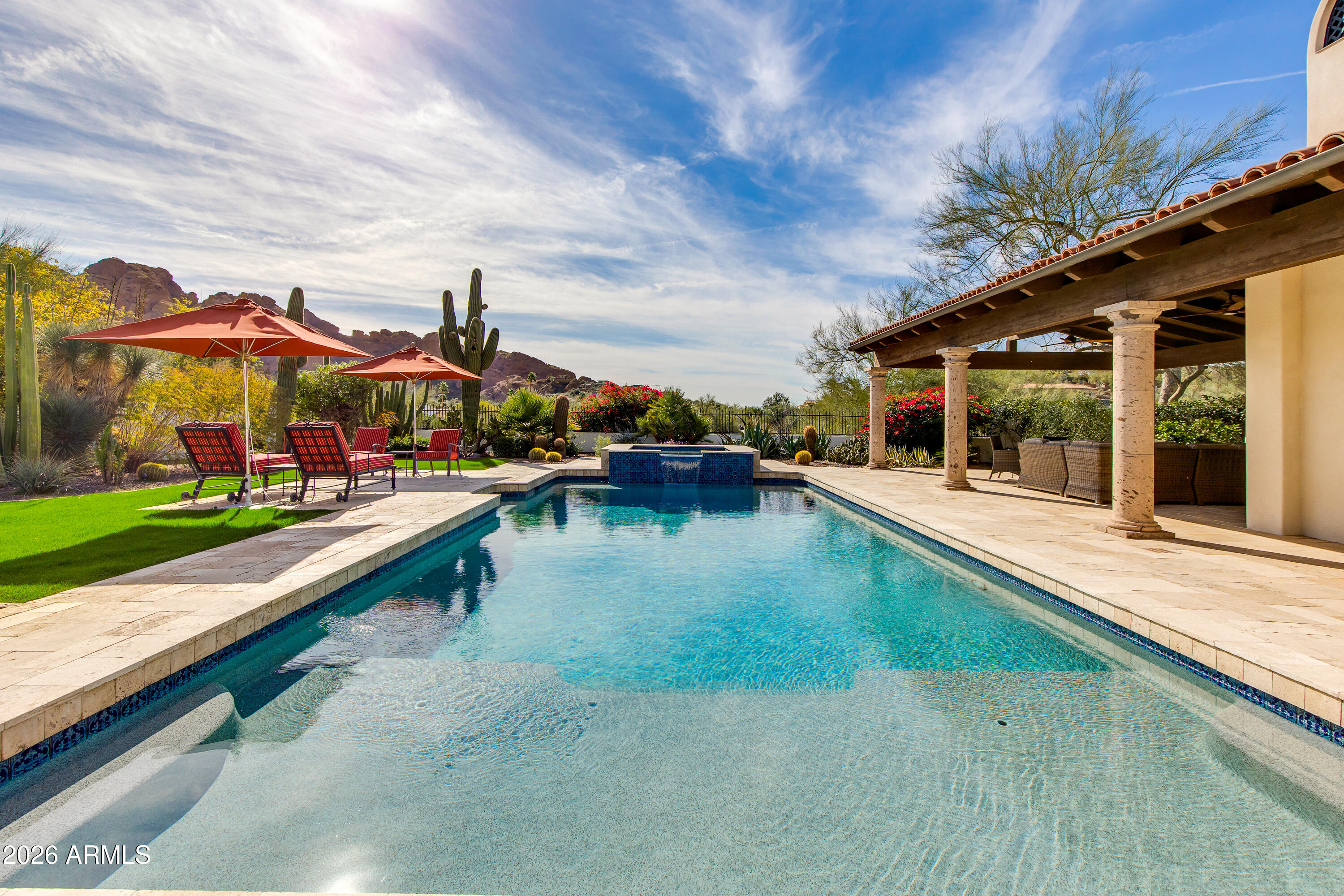 4529 E MADEROS DEL CUENTA Drive