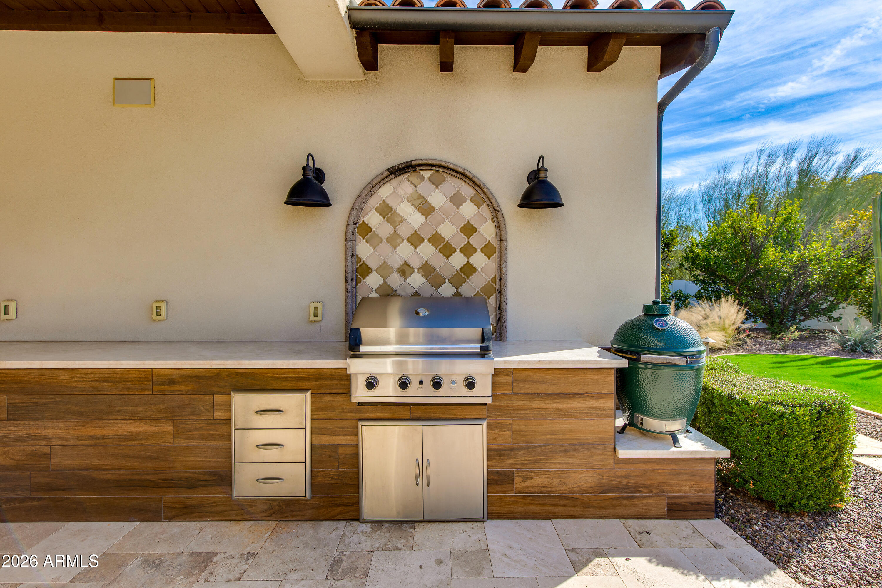 4529 E MADEROS DEL CUENTA Drive